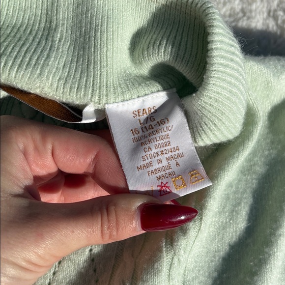 Vintage Traditions Fleece Top – Size Large | Light Green | Cozy Girl Aesthetic - Picture 6 of 7